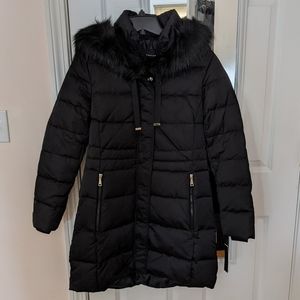 Tahari Women's Stefani Fitted Puffer Coat